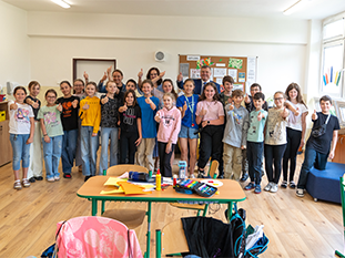 Generálny riaditeľ VVS, a.s. navštívil niekoľko škôl, odovzdával ceny za súťaž Vodovodná