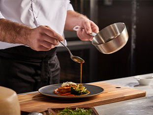 Kanalizáciu nepotešia zvyšky ani toho najväčšieho kulinárskeho skvostu